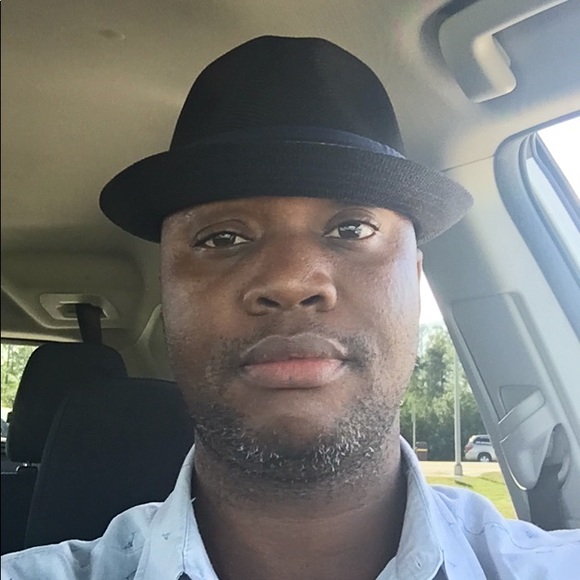 Meet your Posher, Pierre - Picture 1 of 1